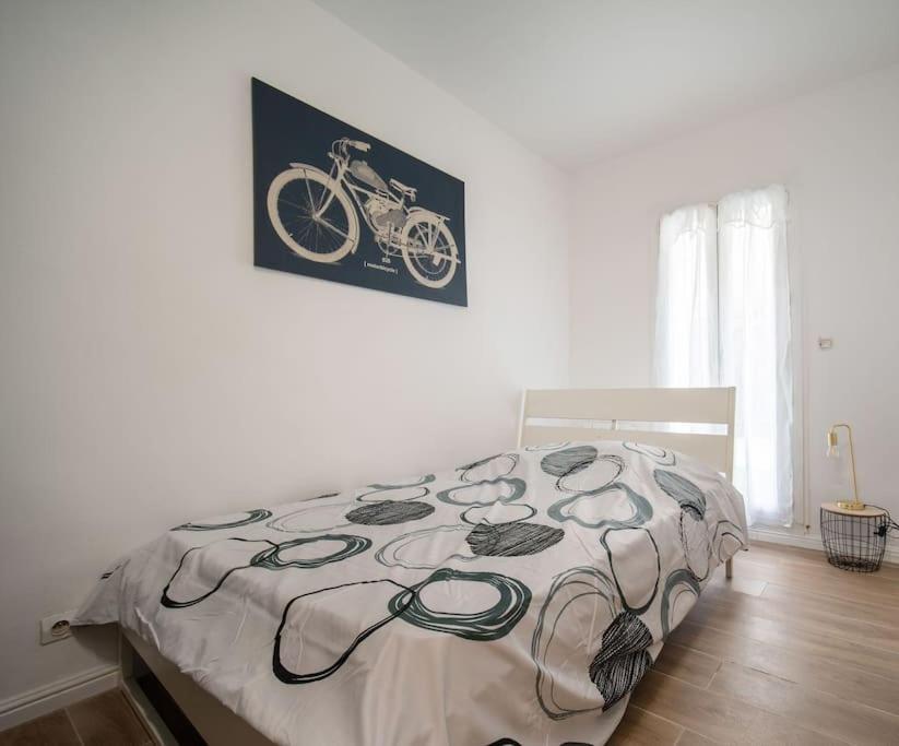 Fully Equiped Wifi Apartment Sleeps 6 Marseilles Buitenkant foto